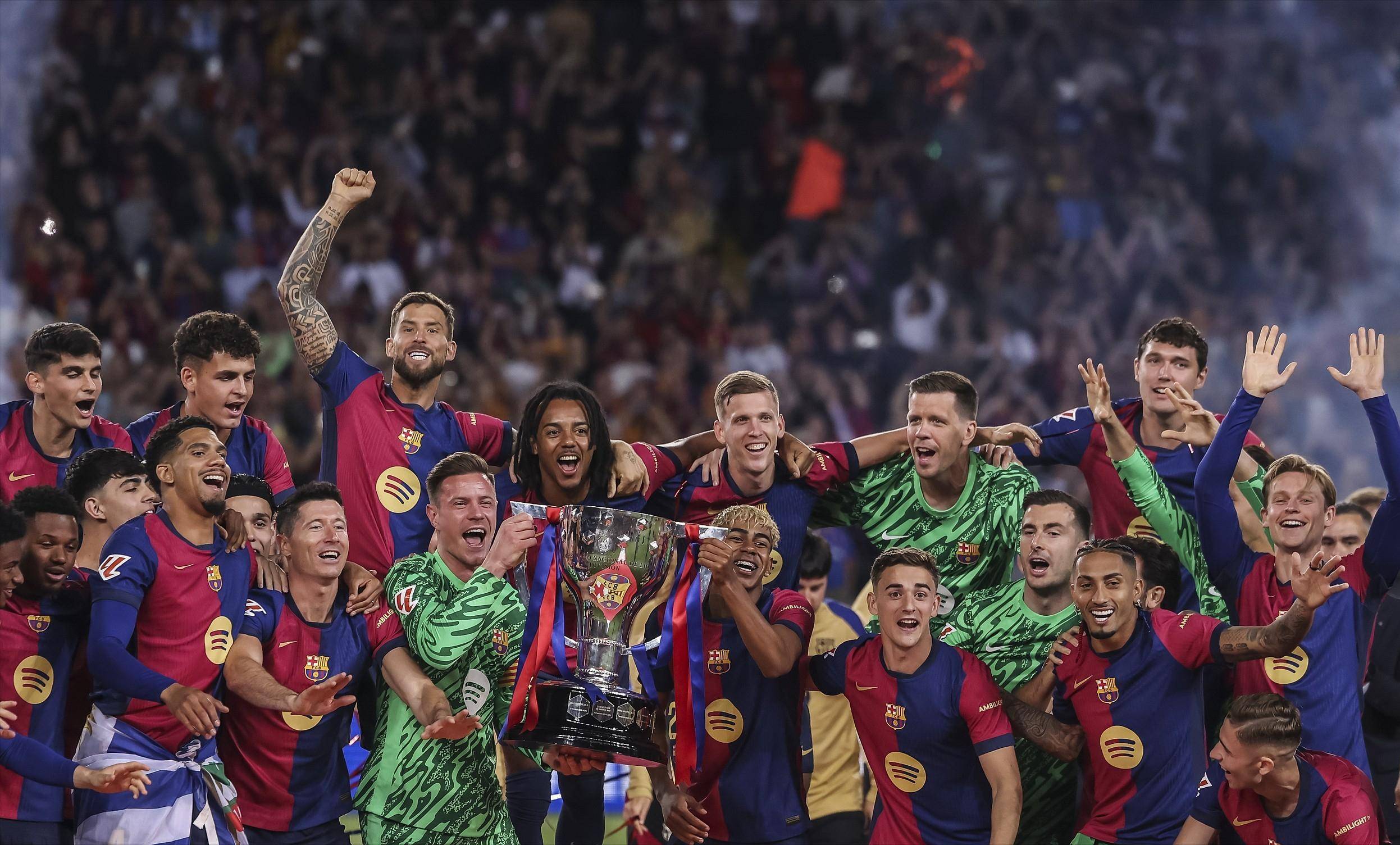 杰伦·约翰逊成为08年詹姆斯以来连续两场砍三双最年轻的前锋