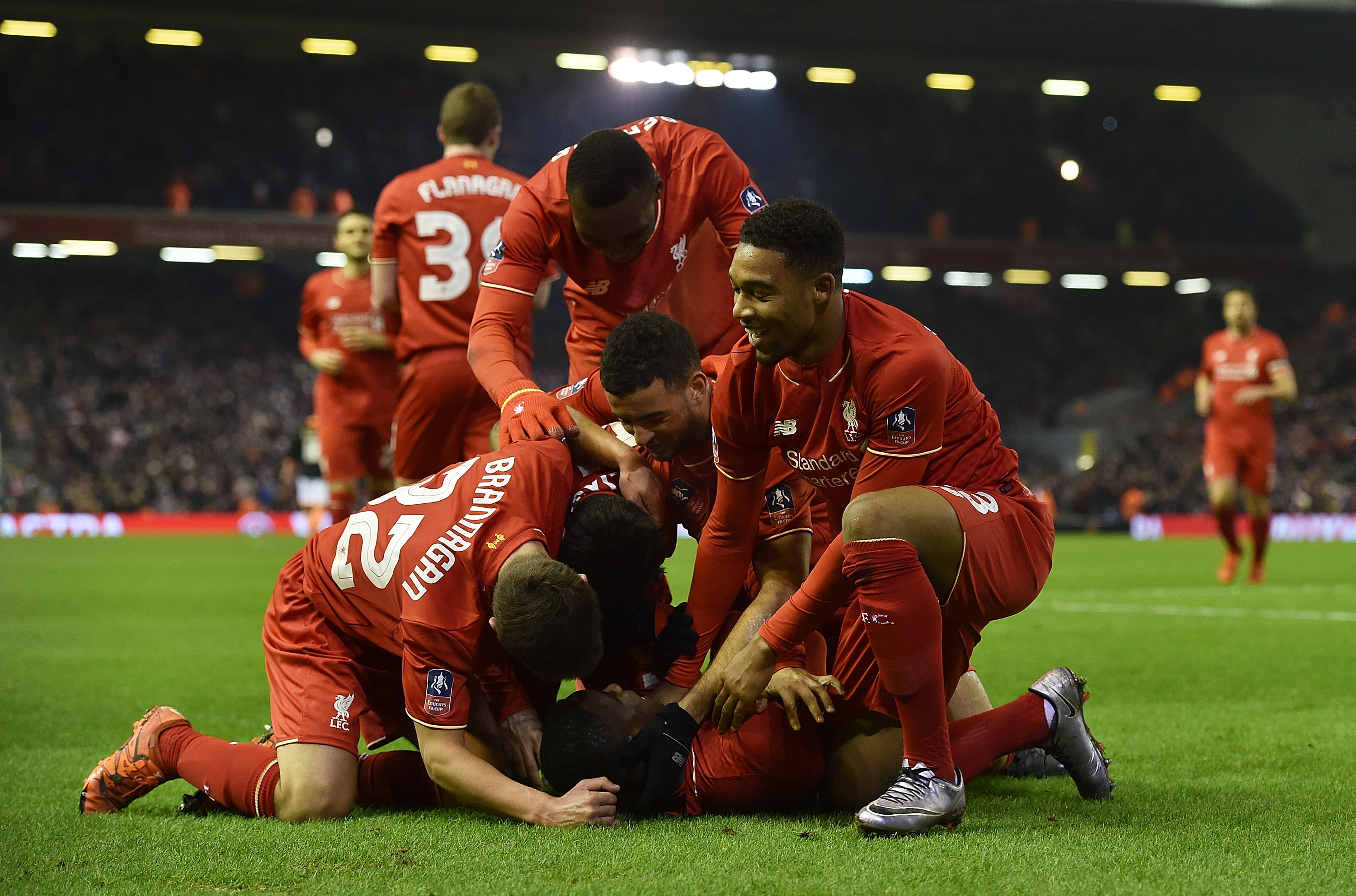 科瓦奇：球队全员健康，施洛特贝克不会被续约等场外因素影响