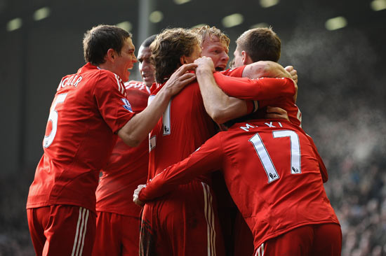 巴萨小将亚马尔父亲在贝蒂斯球迷区庆祝被带离