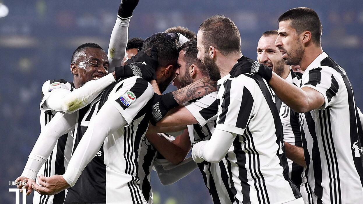 湖人赢球！詹姆斯关键时刻攻防一体！连得10分、绝杀抢断！