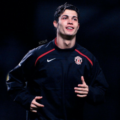 北青：邵佳一已成国足新帅主要候选人之一（北青：邵佳一进入国足新帅核心候选名单）