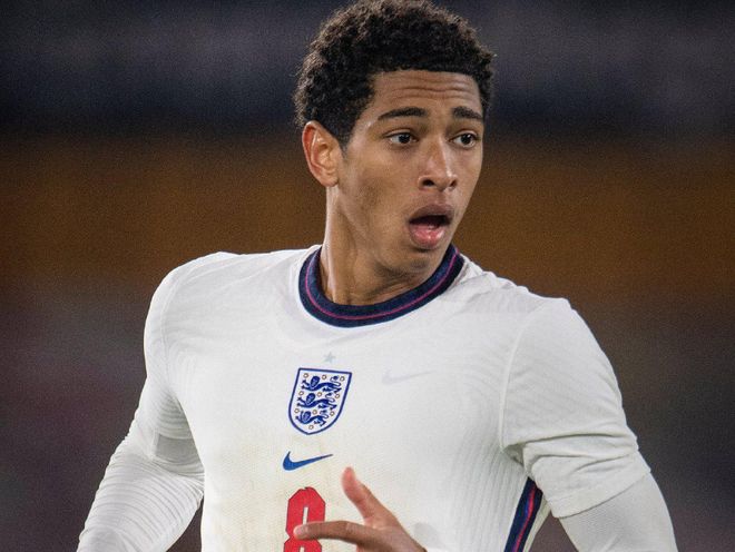 欧洲足坛夏窗转会：利物浦3500万欧签下莱昂尼（利物浦以3500万欧元签下莱昂尼，欧洲夏窗转会再添一笔）