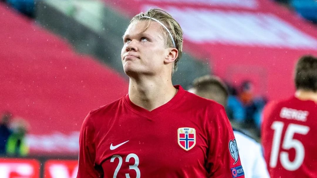 葡萄牙主帅马丁内斯：没人能够取代努诺-门德斯