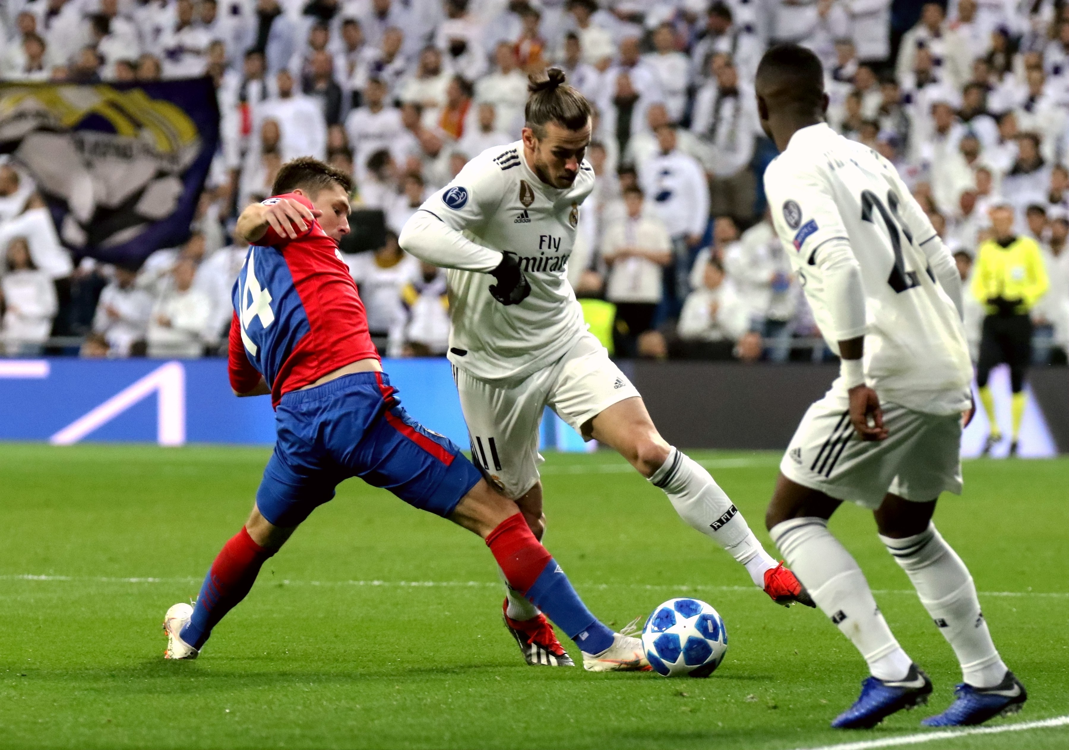 亚冠5轮1分！海港主帅赛后表演语言艺术：球迷打脸，蓉城再补一刀