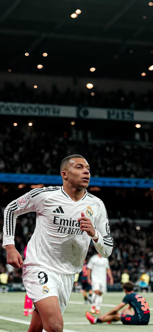 16胜2平，瓜迪奥拉执教生涯从未输给戴奇（瓜迪奥拉对戴奇保持不败：生涯战绩16胜2平）