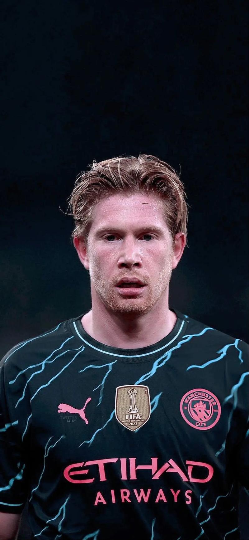 许尔勒：踢球的各种要求让我觉得不是我的生活，所以选择退役