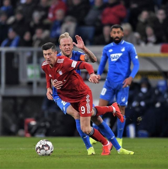 欧预赛门将零封榜：皮克福德7次第一、乌奈-西蒙5次第二