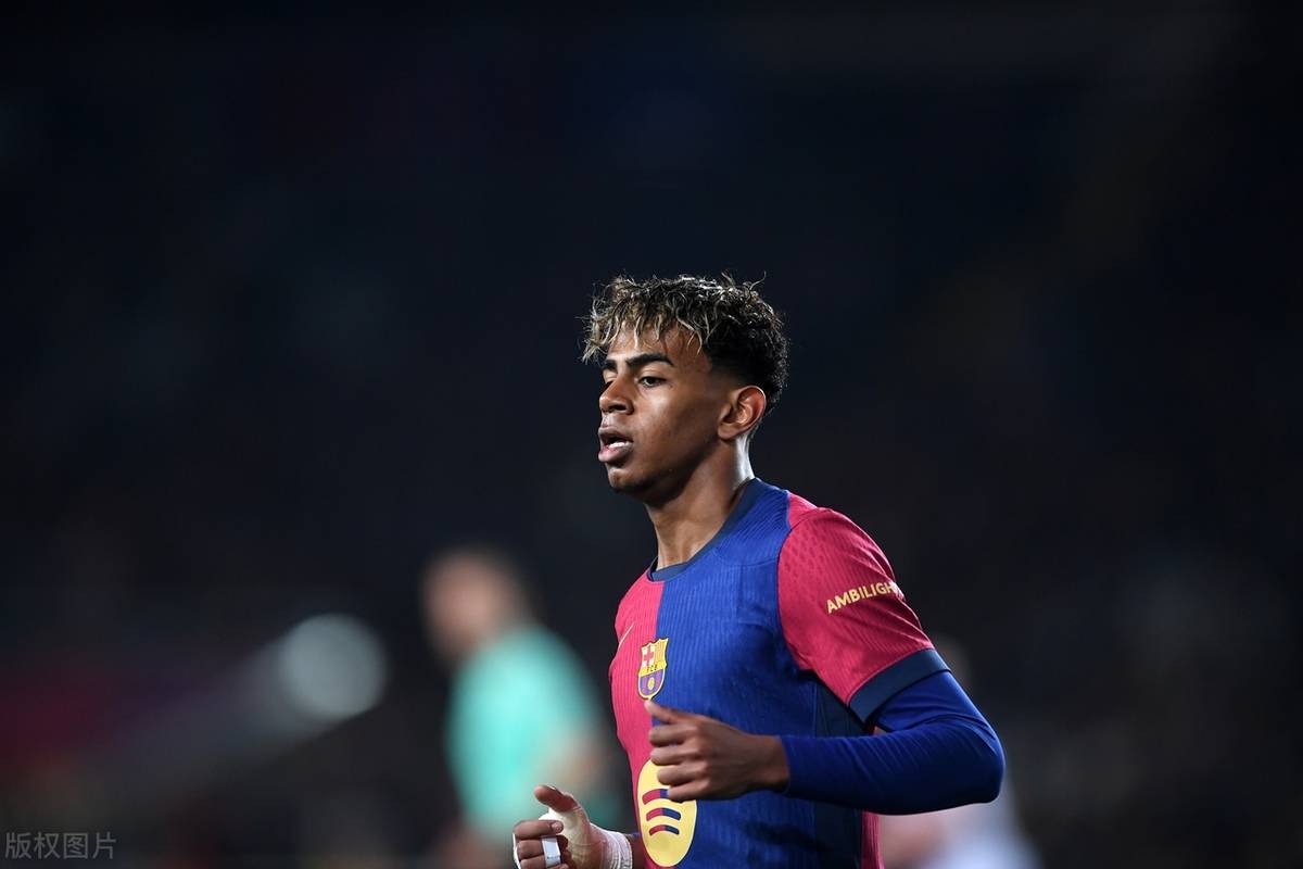 都体主编：希望皮奥可以出国踢球，在英超他会变得更强（都体主编：盼皮奥留洋，英超历练将令他更强）