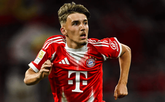 半场战报：比萨0-0克雷莫内塞