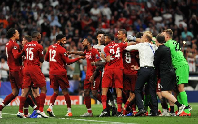 记者：老弗爷不会让维尼修斯离队，正常的话很快就会宣布续约（记者：老弗爷坚决不放维尼修斯，续约或将很快官宣）