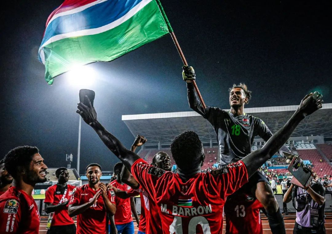 切尔西vs卡迪夫城全场数据：控球率54-46，射门10-9（切尔西vs卡迪夫城数据一览：控球54%对46%，射门10比9）