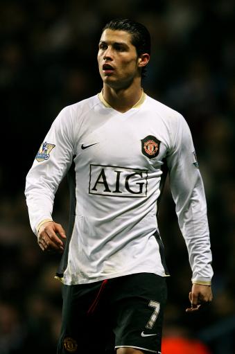 吉格斯：阿马德对现在的曼联太重要了，他在曼联没有替代者（吉格斯：阿马德已成当下曼联关键一环，队内无人可替）